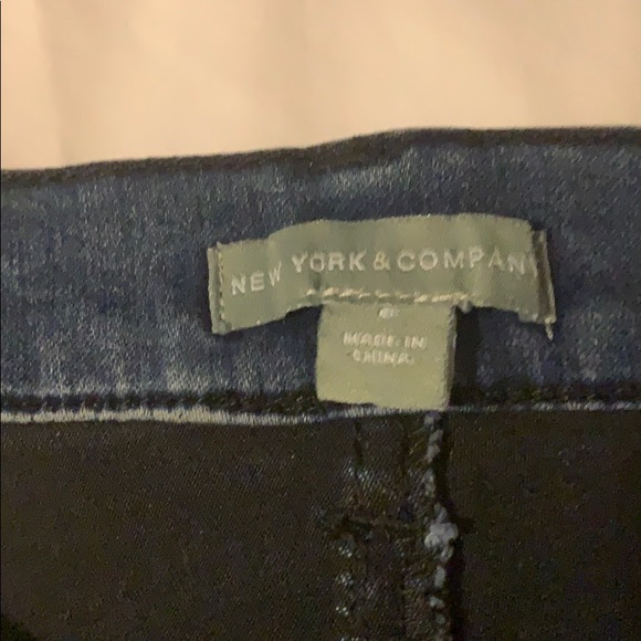 Jeans - Picture 2 of 4